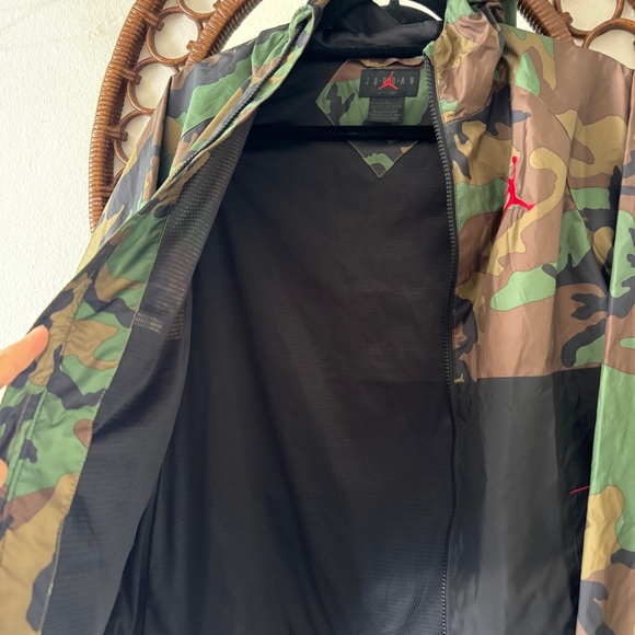 Nike Air Jordan Jumpman Boys Camo Lightweight Jacket sz L - Picture 3 of 7